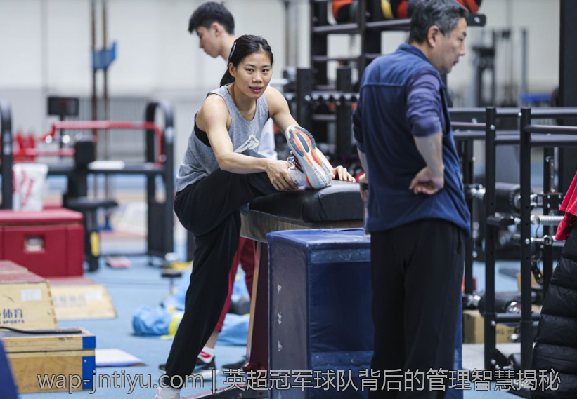 英超冠军球队背后的管理智慧揭秘